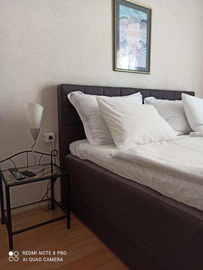 Apartman Robertino 1966 Makarska Esterno foto