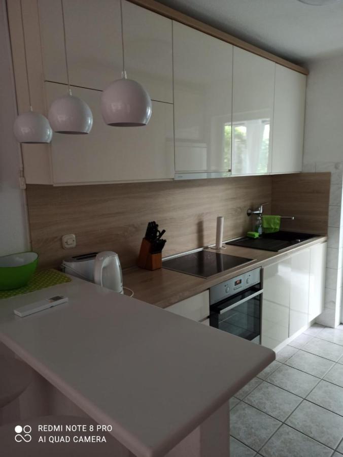 Apartman Robertino 1966 Makarska Esterno foto